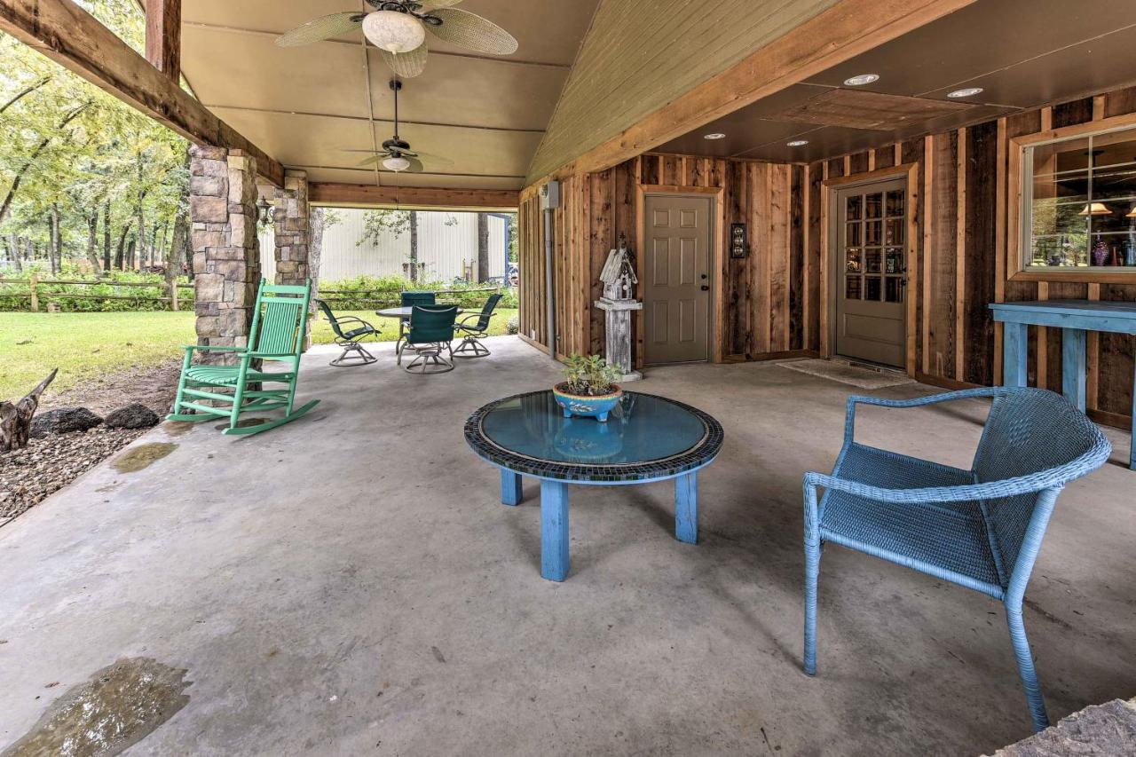 Kingston House With Fire Pit, Short Walk To Lake! Buitenkant foto